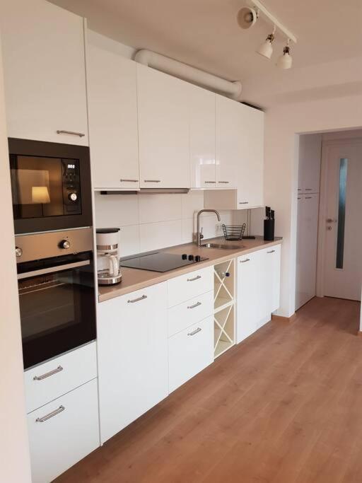 Living City, Apartament Cu Doua Dormitoare Sibiu Exterior photo